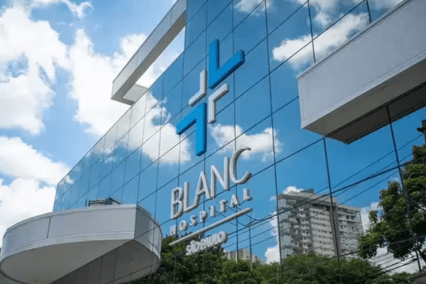hospital blanc